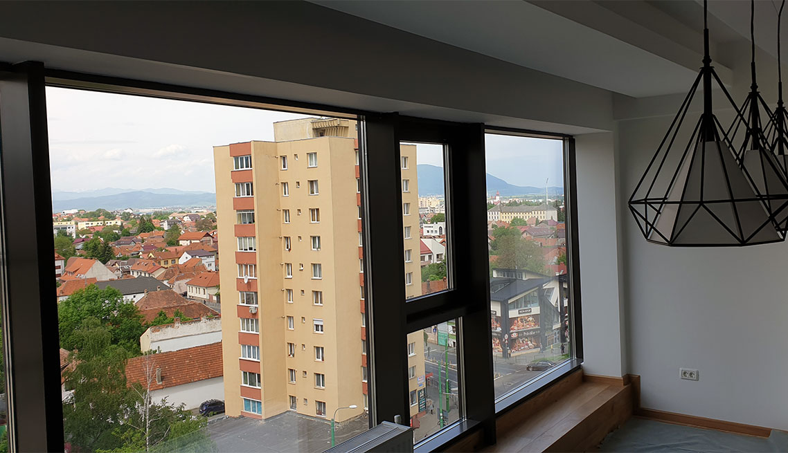 Tamplarie din aluminiu si PVC – Bloc Locuinte Oligopol – Brasov