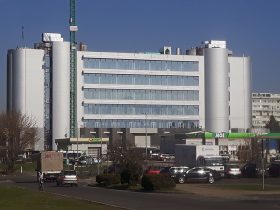 Tamplarie din aluminiu si PVC – Kronsoft – Brasov