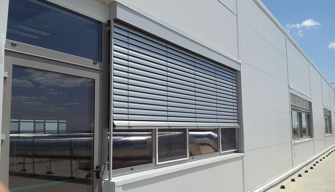 Storuri – sistem Hella