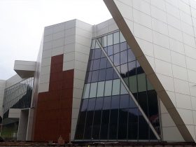 Fatade ventilate – Centrul de Agrement Poiana Brasov